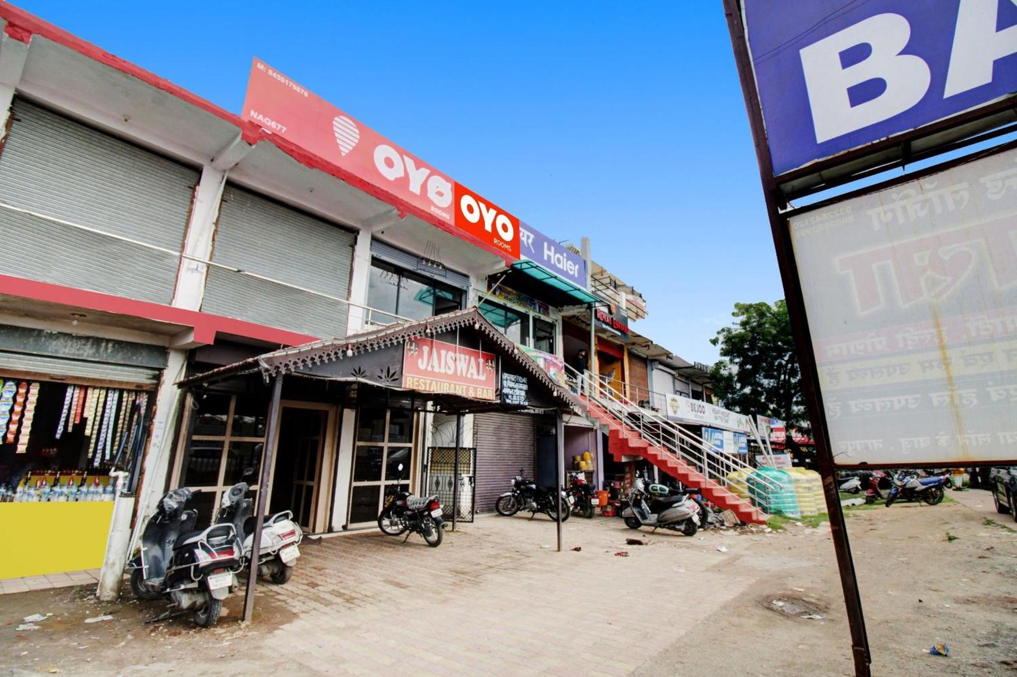 Super Hotel O Mr Nagpur Esterno foto
